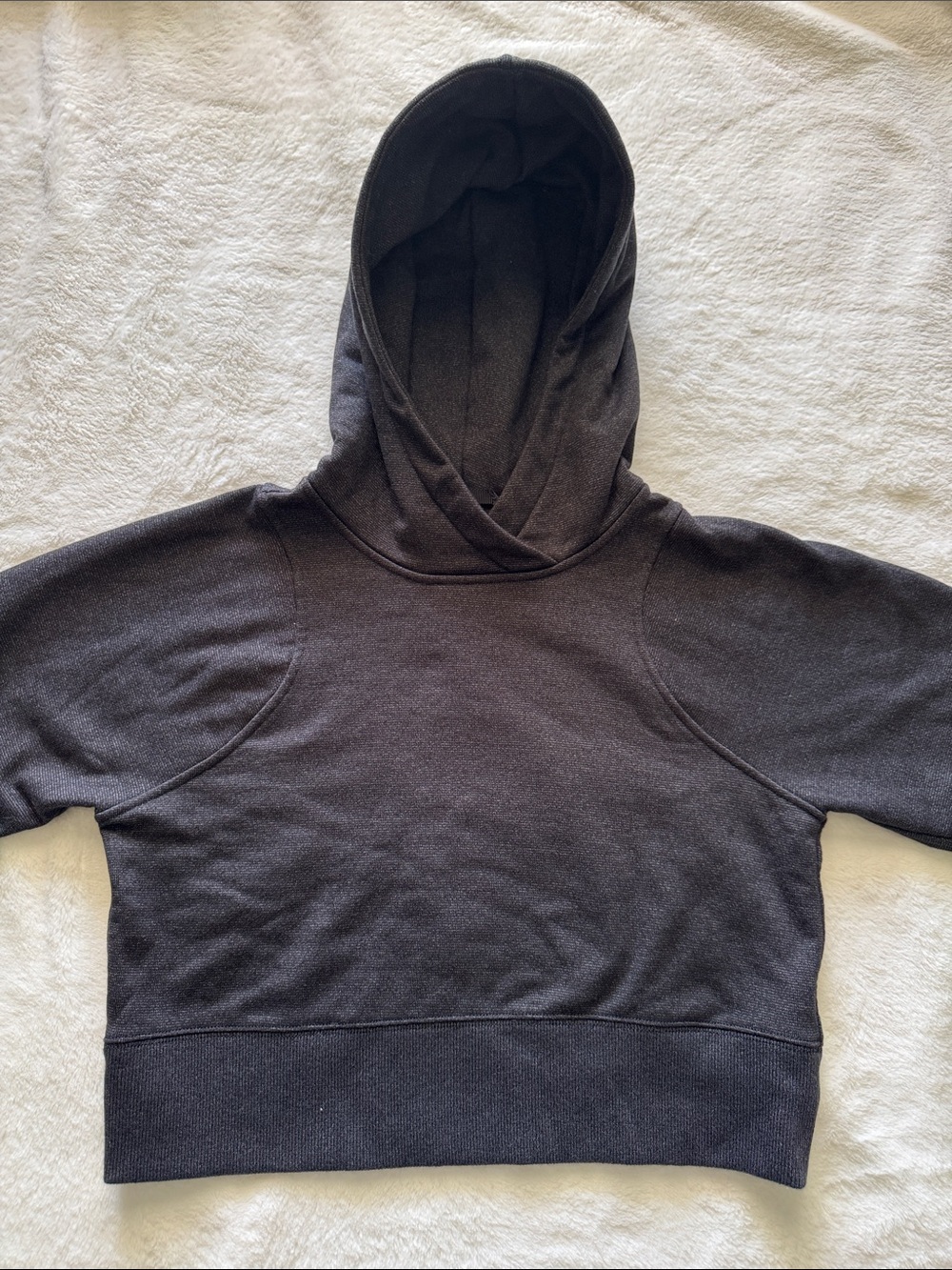 lululemon athletica charcoal gray cropped hoodie